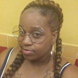 Meet your Posher, Constance